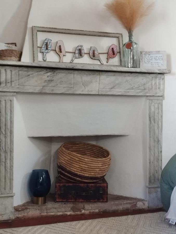 Chez Les Filles Panzió Dions Kültér fotó